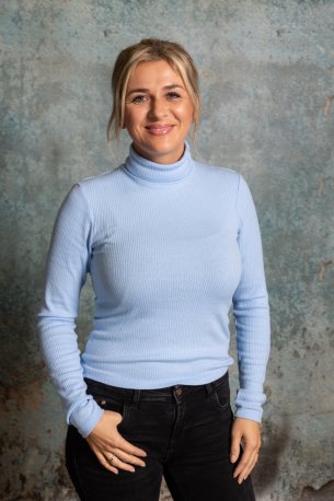Tanja Sothilingam, Zwergenbande